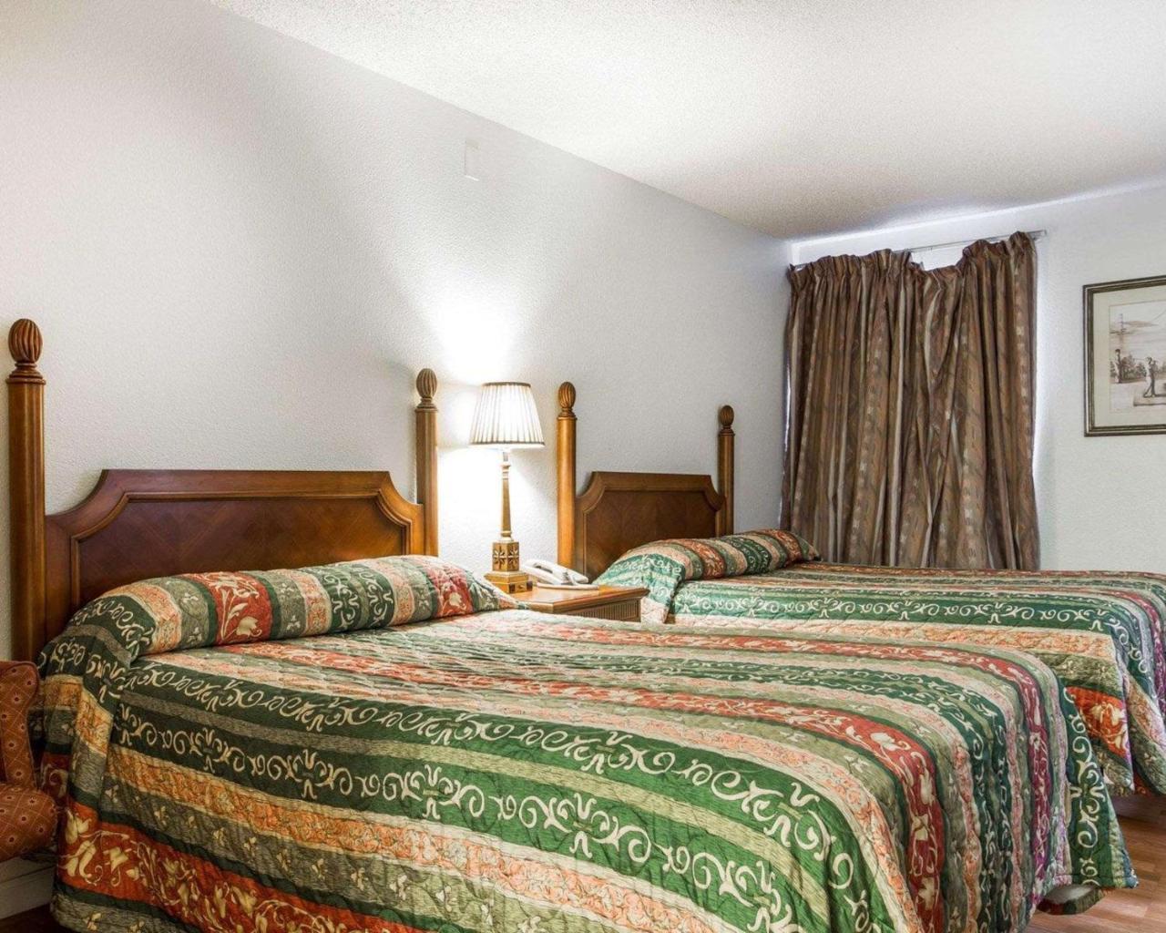 Rodeway Inn Вальєхо Екстер'єр фото